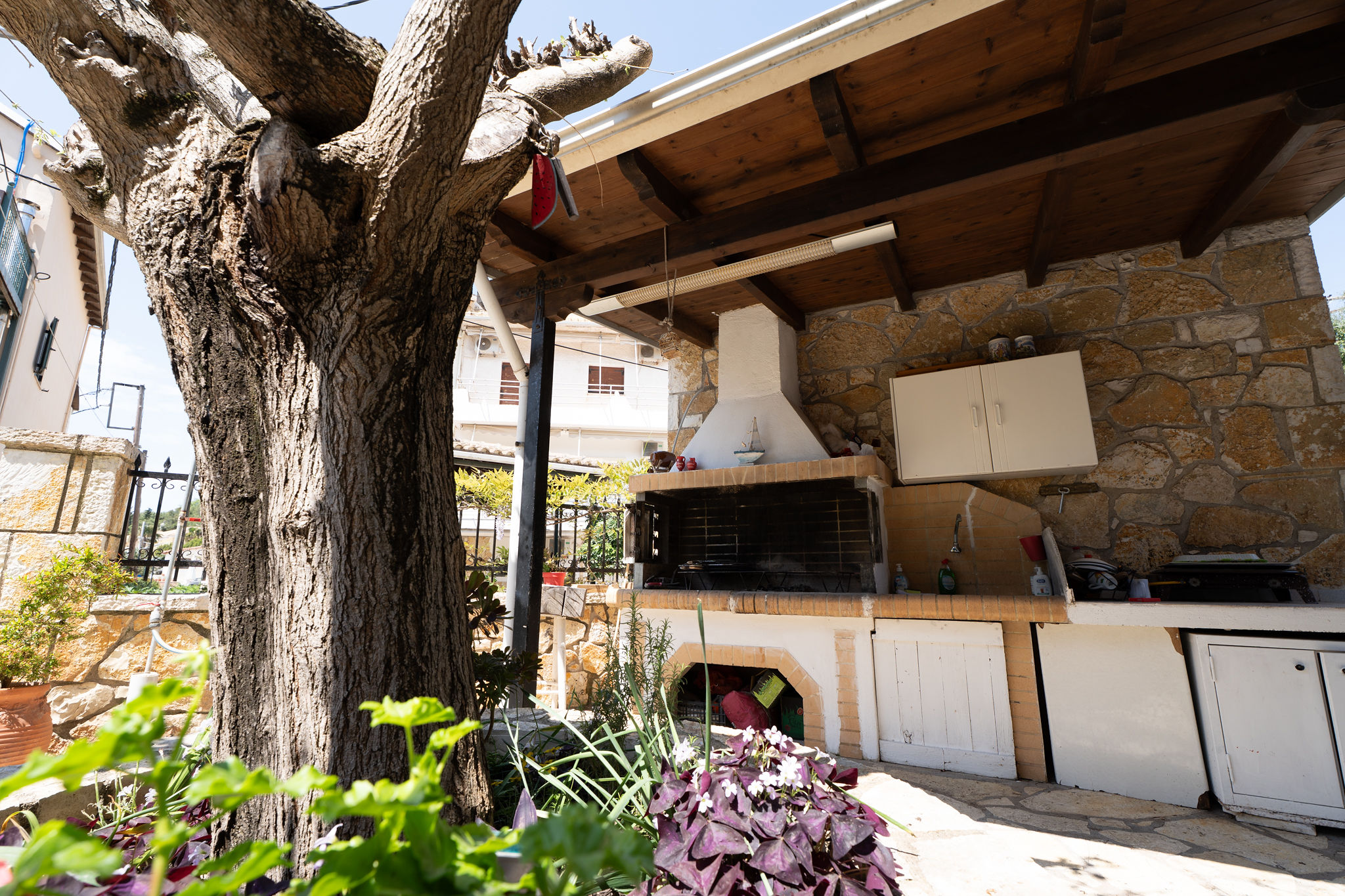 DOUCKAS I — φωτογραφία 6