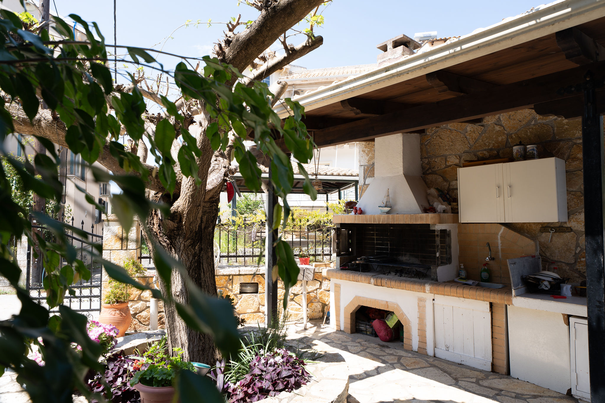 DOUCKAS I — φωτογραφία 7