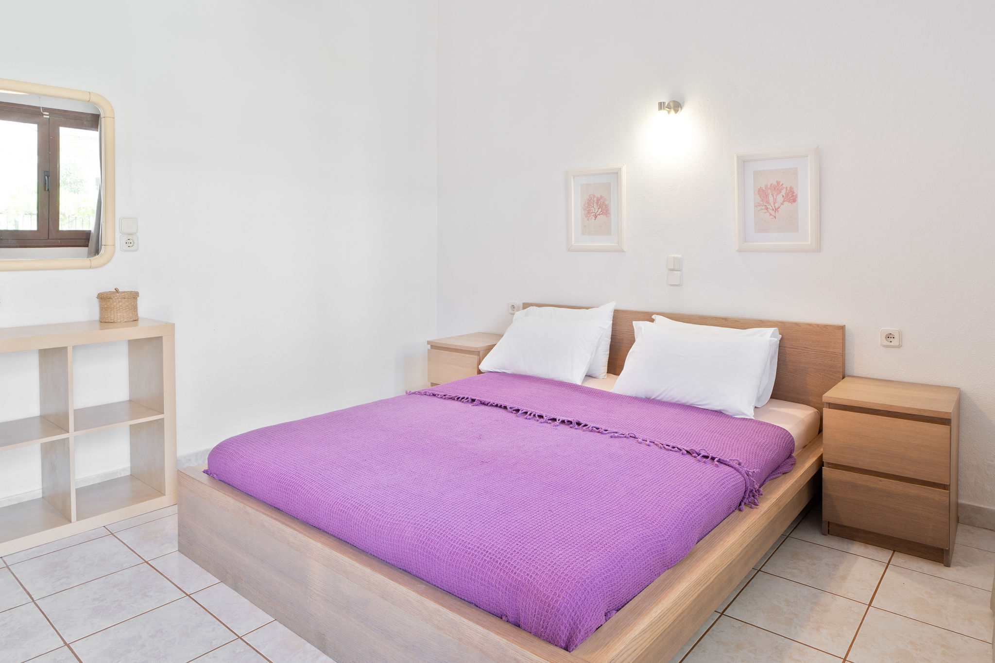 DOUCKAS II — φωτογραφία 1