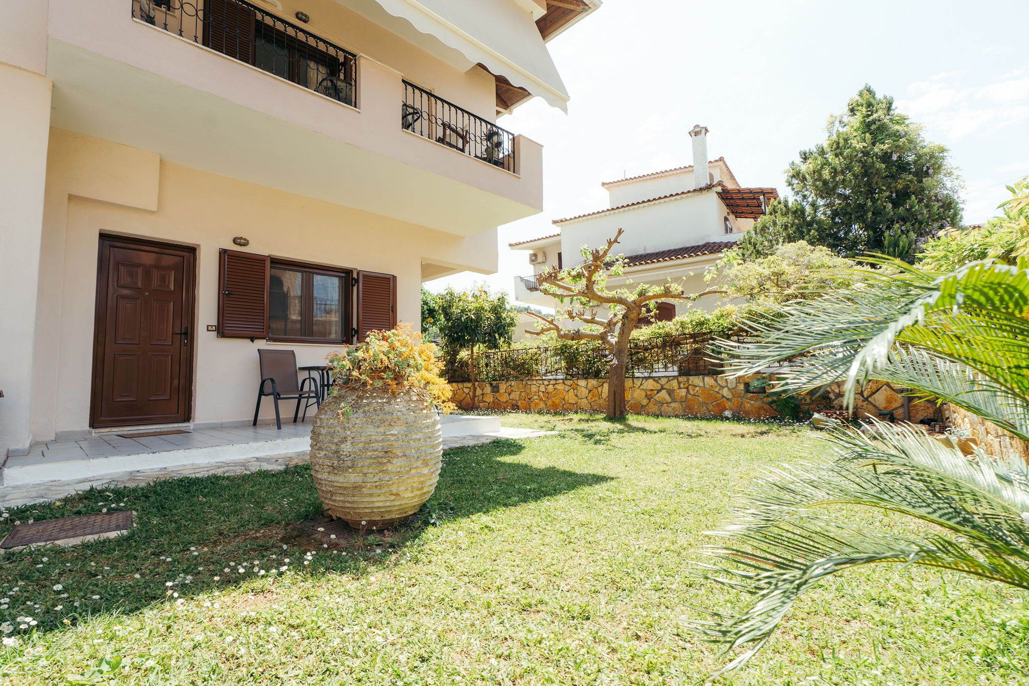 DOUCKAS II — φωτογραφία 8