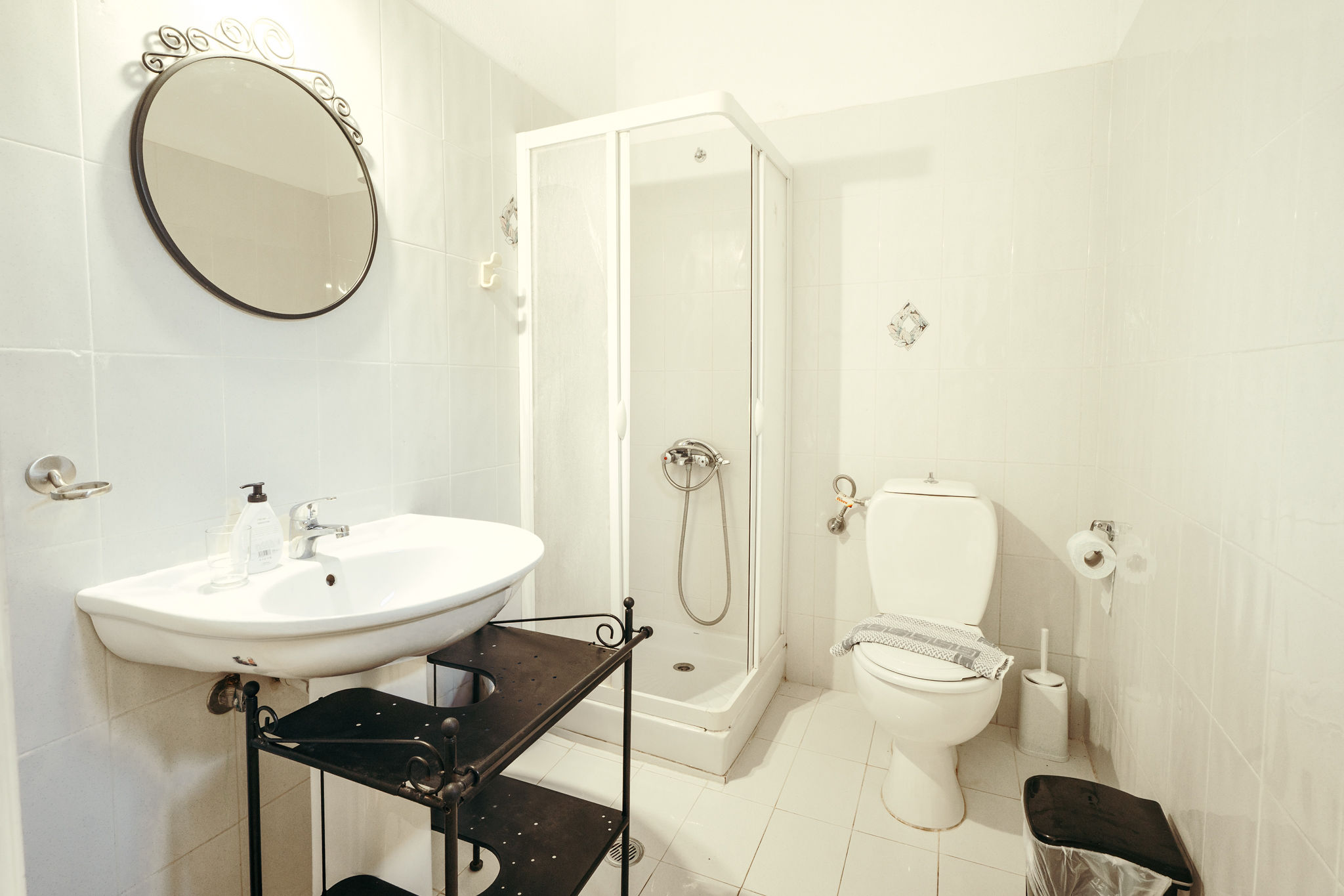 DOUCKAS III — φωτογραφία 5