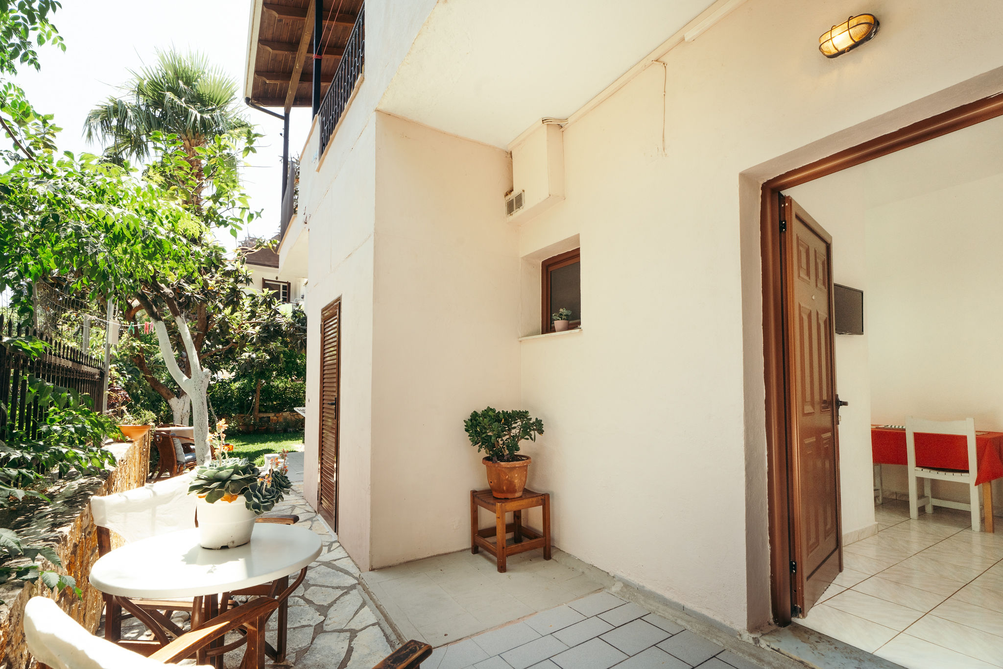 DOUCKAS IV — φωτογραφία 7